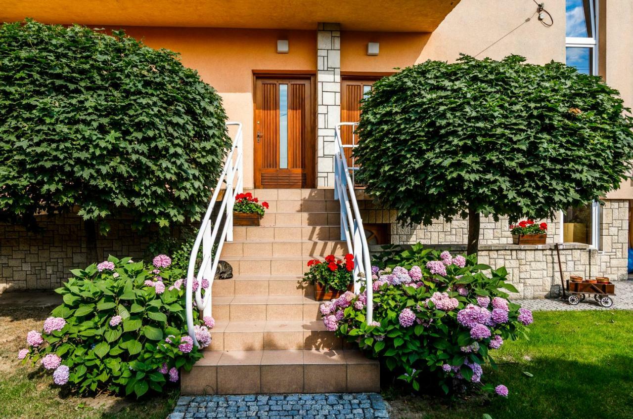 Beeapartments Zywiecka 49 Nowy Sacz Exterior photo